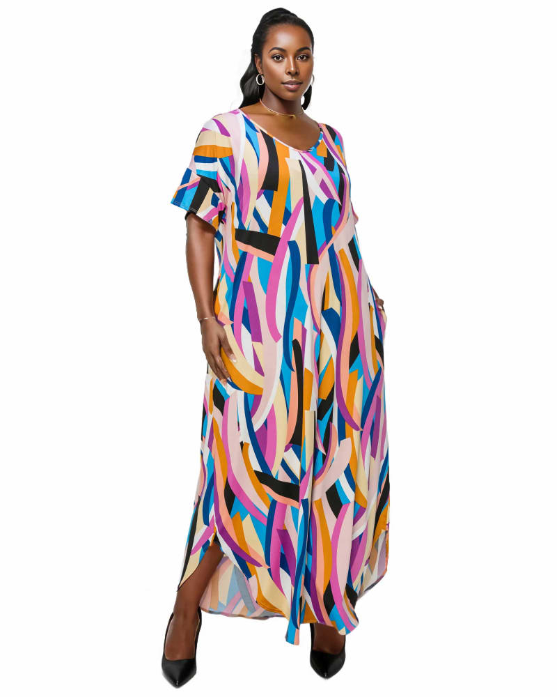 Front of a model wearing a size 2X Francesca Pocket Maxi Dress in Royal by L I V D. | dia_product_style_image_id:363629